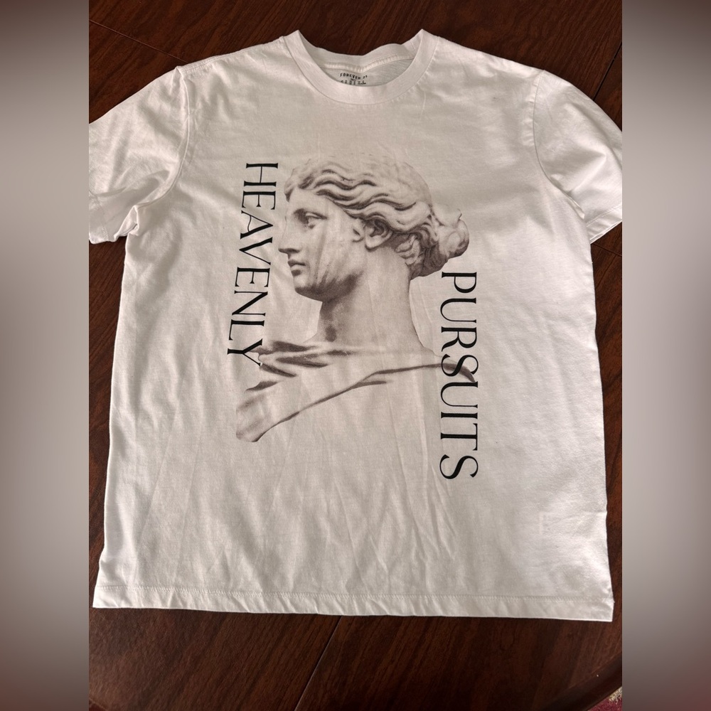 Forever 21 White 'Heavenly Pursuits' Cotton Graphic Tee - Size M